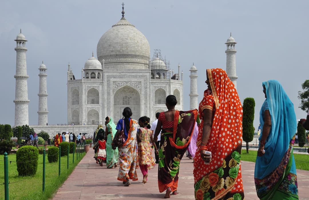 Exclusivo Singles. 12 días. INDIA con tigres de Rajasthan y Benarés.