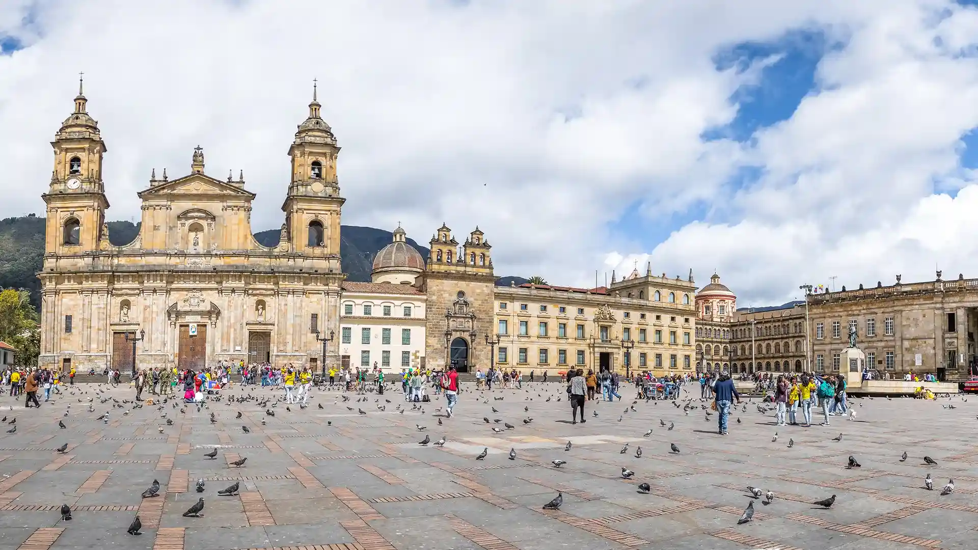 Exclusio singles  12 días COLOMBIA: "de Bogotá a Cartagena de Indias." - 2